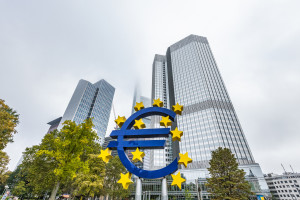 欧盟与欧元区3月份通胀率下降0.2%